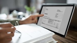 A importância da emissão de documentos fiscais para pet shop